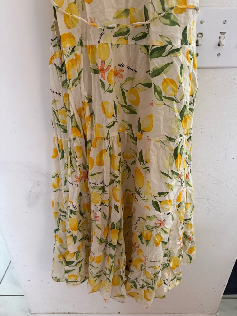 H&M Women’s Lemon-Print Button Front Dress Top - Yellow/Green - Picture 4 of 4